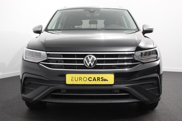 Volkswagen TIGUAN Allspace 1.5 TSI 150pk DSG Move 7p. | Navigatie | Apple Carplay/Android Auto Wireless | Trekhaak | Parkeersensoren | Camera | Adaptive Cruise Control | Stoel-en stuurverwarming | Climate Control