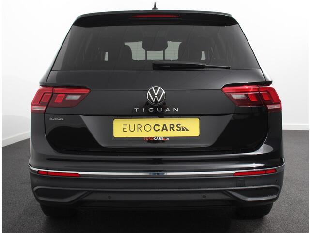 Volkswagen TIGUAN Allspace 1.5 TSI 150pk DSG Move 7p. | Navigatie | Apple Carplay/Android Auto Wireless | Trekhaak | Parkeersensoren | Camera | Adaptive Cruise Control | Stoel-en stuurverwarming | Climate Control