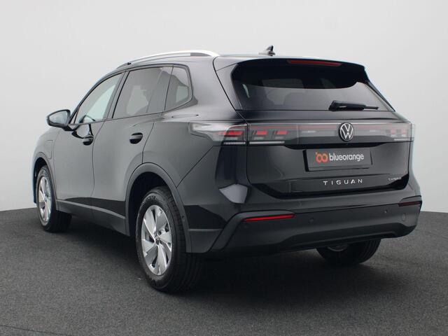 Volkswagen TIGUAN 1.5 eHybrid Life Edition 204PK DSG Achteruitrijcamera, Adaptieve Cruise Controle, Navi via Apple Carplay/Android Auto, Keyless, Side Assist, Stoel-Stuurverwarming, Elektr. Achterklep, 17" LM Velgen