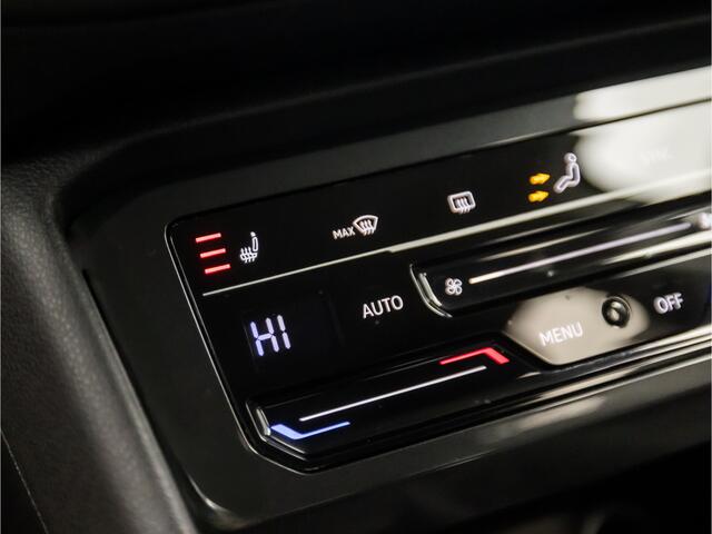 Volkswagen TIGUAN 1.5 TSI Sport 150Pk (APPLE CARPLAY, GROOT NAVI, STUUR/STOELVERWARMING, CLIMATE, SPORTSTOELEN, ADAPTIVE CRUISE, GETINT GLAS, PARKEERSENSOREN, LED KOPLAMPEN, NIEUWSTAAT)