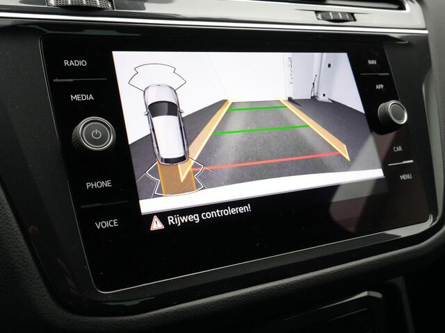 Volkswagen TIGUAN 1.4 TSI eHybrid 245 pk DSG R-Line Business+ | Achteruitrijcamera | Adaptive Cruise | Park Assist | Side Assist | 19 inch