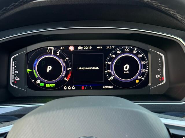 Volkswagen TIGUAN 1.4 TSI eHybrid R-LINE Panodak Leer 360 Camera Trekhaak