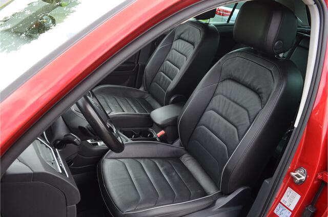 Volkswagen TIGUAN 1.4 TSI eHybrid Business+ Memory stoel | Elektr trekhaak | Virtual cockpit | Leer | Carplay | Adaptive Cruise | LED koplampen | Stoelverwarming