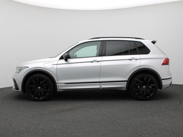 Volkswagen TIGUAN 1.4 TSI eHybrid R-Line Business Trekhaak, LED-Matrix, Elek. achterklep, 20" Suzuka velgen, Navigatiesysteem, Black Style, Winterpakket