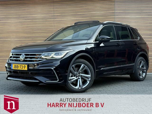Volkswagen TIGUAN 1.4 TSI eHybrid R-Line Business+ Panodak / Dodehoek / Navi / Camera / Clima