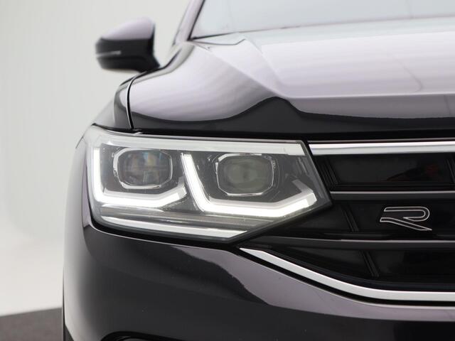 Volkswagen TIGUAN 1.4 TSi 245 Pk Automaat eHybrid R-Line Business+ | Carplay | Matrix LED | Elektrische Achterklep | Camera | Adaptive Cruise | Sensoren | 20 Inch