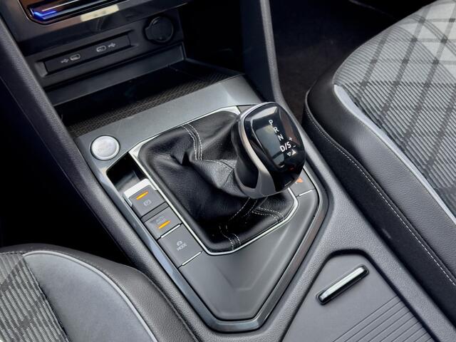 Volkswagen TIGUAN 1.5 TSI AUT7 BLACK-STYLE 3X R-LINE NW-MODEL PANODAK LEDER NAVI CAMERA DIGI-DASH HARMAN/KARDON PARC-ASSIST LED LMV PDC
