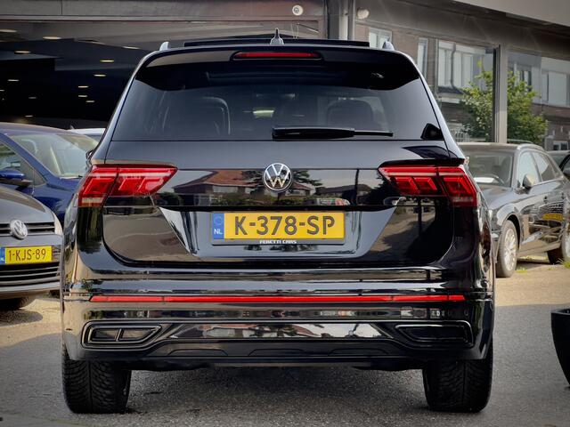 Volkswagen TIGUAN 1.5 TSI AUT7 BLACK-STYLE 3X R-LINE NW-MODEL PANODAK LEDER NAVI CAMERA DIGI-DASH HARMAN/KARDON PARC-ASSIST LED LMV PDC