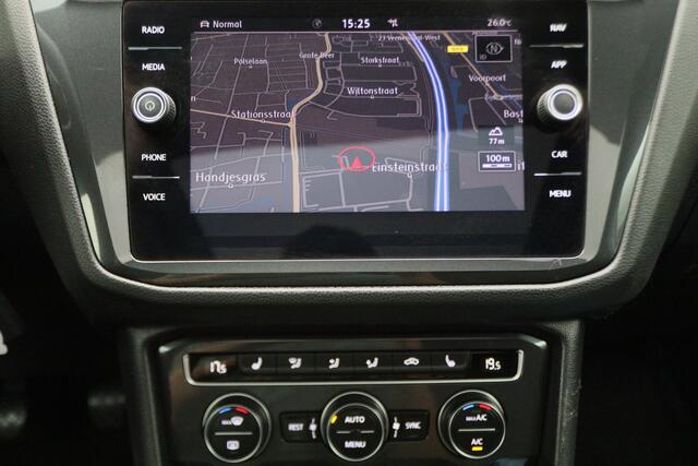 Volkswagen TIGUAN 1.4 TSI Comfortline Business R-Line