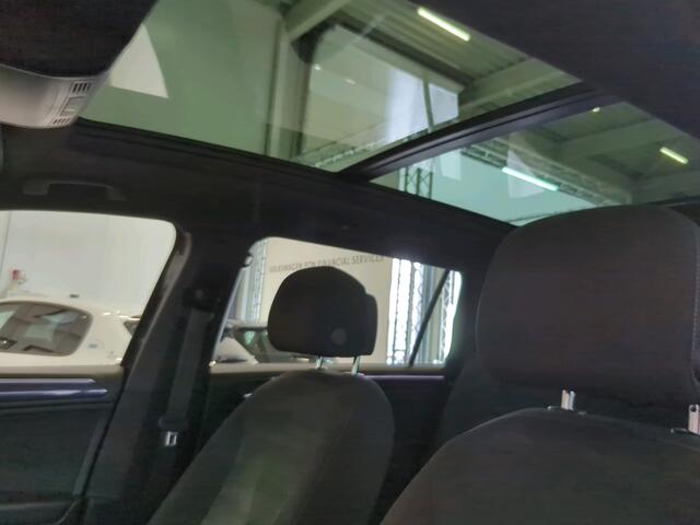 Volkswagen TIGUAN Allspace 1.5 TSI 150 PK Highline Business R 7p. / AUTOMAAT/ PANO/ PARK. SENSOREN + CAMERA/ APP-CONNECT/ ADAPT. CRUISE/ 19" LMV/ STOEL VERWARM./ NAVI/ LED/ DAB/
