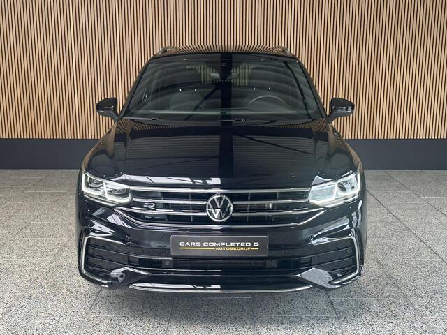 Volkswagen TIGUAN 1.5 TSI 2 x R-line Schuif-kantel dak | 20 Inch | IQ Led
