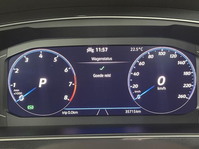 Volkswagen TIGUAN 1.5 TSI 2 x R-line Schuif-kantel dak | 20 Inch | IQ Led