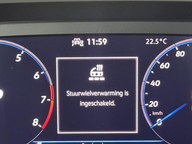 Volkswagen TIGUAN 1.5 TSI 2 x R-line Schuif-kantel dak | 20 Inch | IQ Led