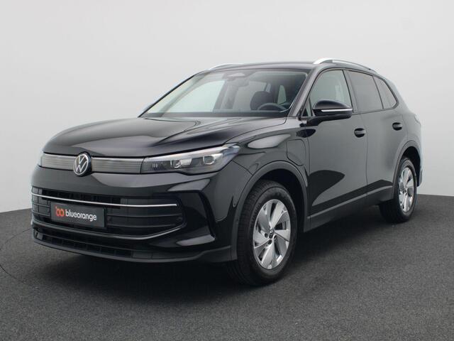 Volkswagen TIGUAN 1.5 eHybrid Life Edition 204PK DSG Achteruitrijcamera, Adaptieve Cruise Controle, Navi via Apple Carplay/Android Auto, Keyless, Side Assist, Trekhaak, Stoel-Stuurverwarming, Elektr. Achterklep, 17" LM Velgen