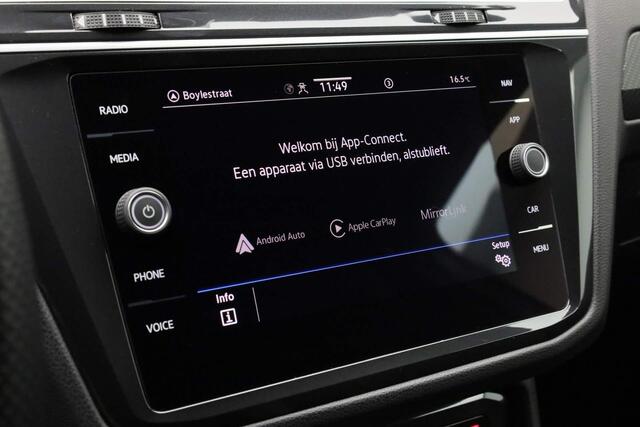 Volkswagen TIGUAN 1.5 TSI 150 pk DSG R-Line Black Style | IQ Light | Adaptieve Cruise Control | 19 inch | Camera | Sfeerverlichting