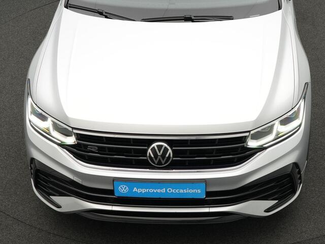 Volkswagen TIGUAN 1.5 TSI 150 pk DSG R-Line Black Style | IQ Light | Adaptieve Cruise Control | 19 inch | Camera | Sfeerverlichting