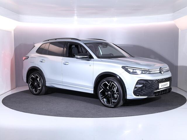Volkswagen TIGUAN 1.5 eHybrid R-Line Edition 204pk | Pano.dak| 20'LM-velgen| El.achterklep| verwarmde voorruit