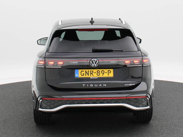 Volkswagen TIGUAN 1.5 eHybrid 272 Pk Automaat R-Line Business | LED | Camera | Climate Control | Carplay | Adaptive Cruise | privacy Glass | 20 Inch | 6.992 Km!!