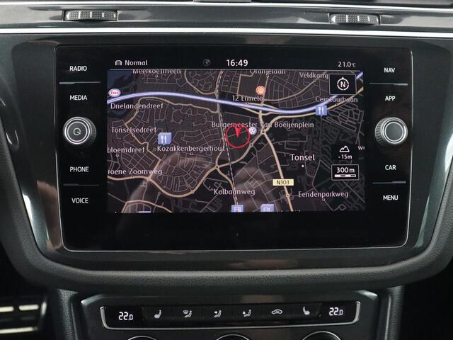 Volkswagen TIGUAN 1.4 TSI R Line | Stoelverwarming | Adaptief LED | Camera | Adaptive cruise | Park Assist | Navigatie | Keyless | Virtual Cockpit