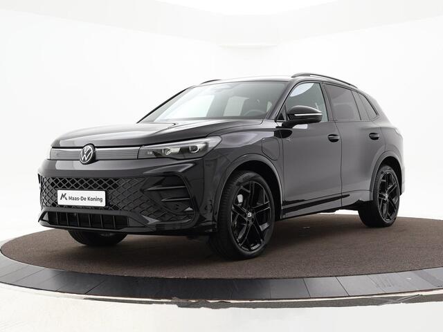 Volkswagen TIGUAN 1.5 272pk DSG eHybrid R-Line Business · Camera · Elek. Trekhaak · Dodehoek Detectie · Apple/Android Car Play · Navigatie · 20'' Inch · Garantie t/m 27-10-2028 of 100.000km
