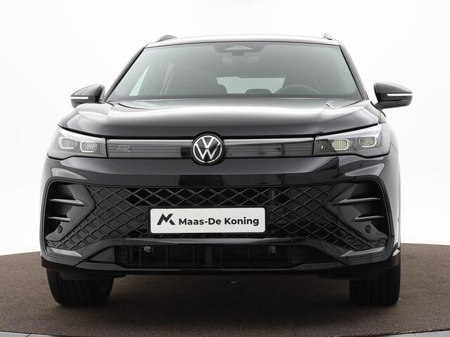 Volkswagen TIGUAN 1.5 272pk DSG eHybrid R-Line Business · Camera · Elek. Trekhaak · Dodehoek Detectie · Apple/Android Car Play · Navigatie · 20'' Inch · Garantie t/m 27-10-2028 of 100.000km