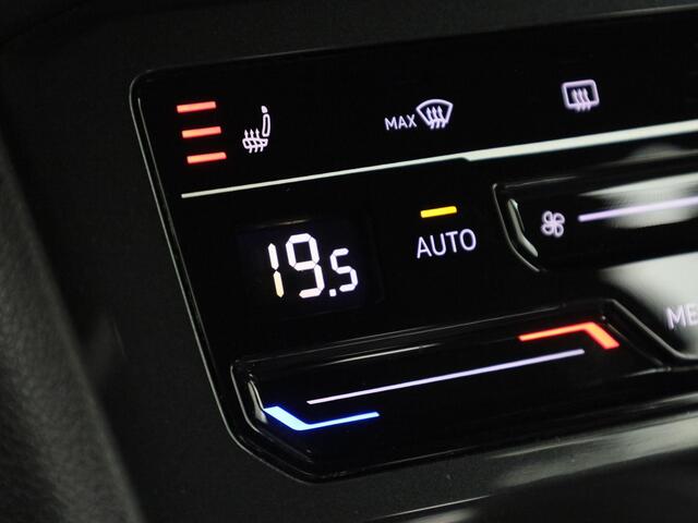 Volkswagen TIGUAN 1.5TSI/150PK R-Line DSG · Trekhaak · Navigatie · Camera + Parkeersensoren