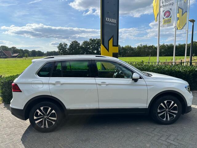 Volkswagen TIGUAN 1.5 TSI DSG7 Comfortline Virtual / Keyless / Head up