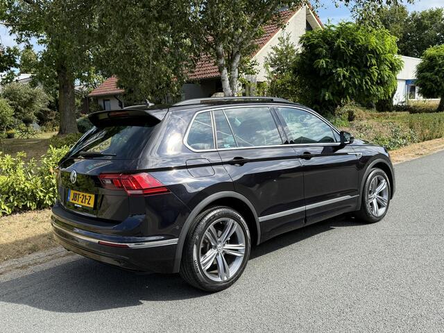 Volkswagen TIGUAN 1.5 TSI 150 PK DSG R-LineoCamera