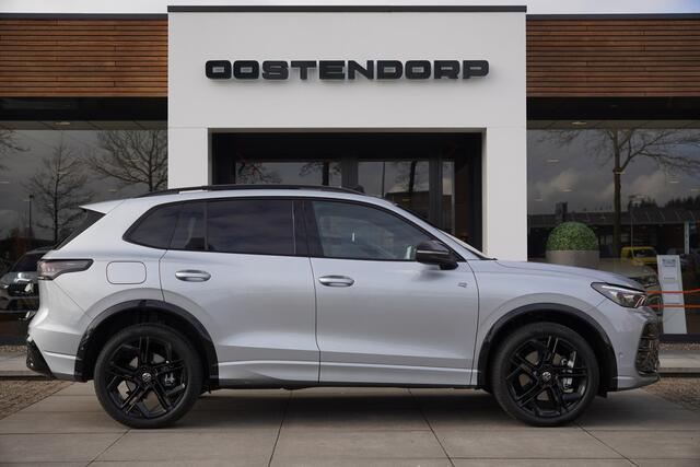 Volkswagen TIGUAN 1.5/272pk eHybrid R-Line Blackstyle VOL!|2025|Panoramadak|Trekhaak|Leer+Verwarming+Ventilatie|Head-up|20"Blackstyle|Harman Kardon|Discover Pro Max