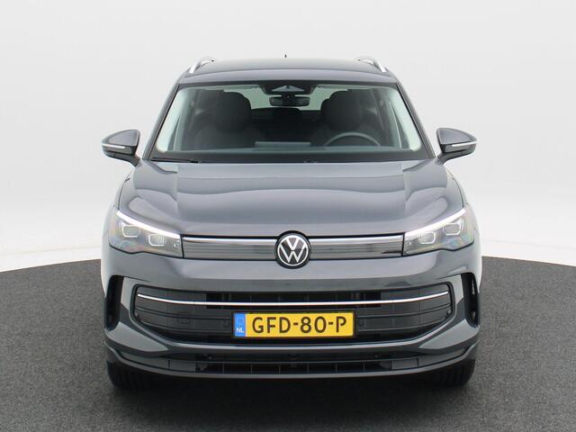 Volkswagen TIGUAN 1.5 eTSi Life Edition 130 Pk | Trekhaak | Full LED | Camera | Sensoren | Elektrische Achterklep | Adaptive Cruise | 18 Inch | 2.609 Km!!