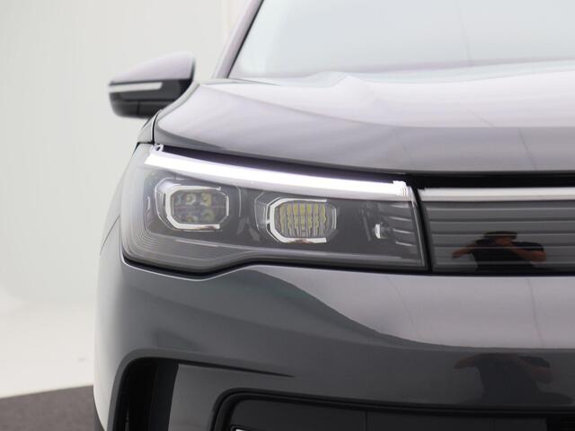 Volkswagen TIGUAN 1.5 eTSi Life Edition 130 Pk | Trekhaak | Full LED | Camera | Sensoren | Elektrische Achterklep | Adaptive Cruise | 18 Inch | 2.609 Km!!