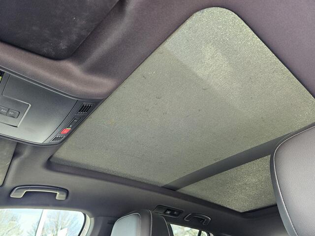 Volkswagen TIGUAN 1.4 TSI eHybrid R-Line Business+ 245pk PHEV | Trekhaak | Panorama dak | Adaptieve Cruise | Achteruitrijcamera | Stoelverwarming | Virtuele cockpit | 1.800kg Trekgewicht !