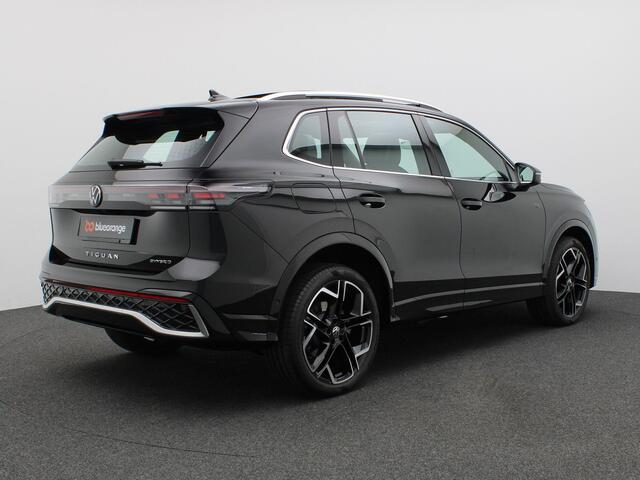 Volkswagen TIGUAN 1.5 eHybrid R-Line Edition Lederen bekleding, Panoramadak, York 20" LMV, Navigatie, Adaptive Cruise Control, Assistentiepakket