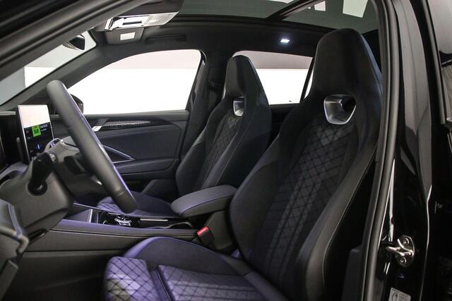 Volkswagen TIGUAN R-Line Edition 1.5 TSI eHybrid 272pk DSG Automaat Trekhaak, Panoramadak, Adaptive cruise control, Black Style, Achteruitrijcamera, Elektrische achterklep