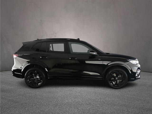 Volkswagen TIGUAN R-Line Edition 1.5 TSI eHybrid 272pk DSG Automaat Trekhaak, Panoramadak, Adaptive cruise control, Black Style, Achteruitrijcamera, Elektrische achterklep