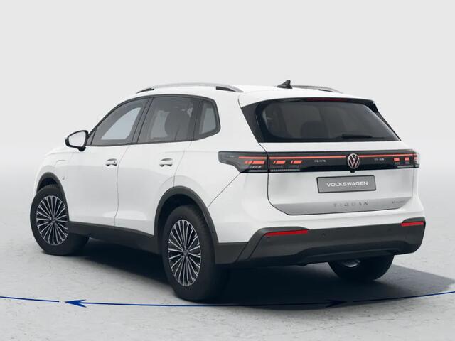 Volkswagen TIGUAN Life Edition 1.5 eHybrid 204 pk 6 versn. DSG · Comfort Pakket · Style Pakket · Trekhaak inklapbaar, met elektrische ontgrendeling, incl. aanhangermanoeuvreerhulp Trailer Assist ·