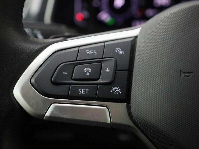 Volkswagen TIGUAN 1.4 TSIeHybrid 180kW/245PK Elegance DSG · Panoramadak · Camera · Trekhaak · Apple/Android Car Play · Navigatie