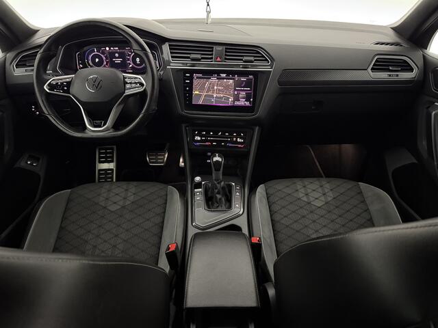 Volkswagen TIGUAN 1.4 TSI eHybrid 225PK R-Line | 360° Camera | Sfeerverl. | IQ LED | Carplay | Virtual Cockpit | Trekhaak | 19"LMV