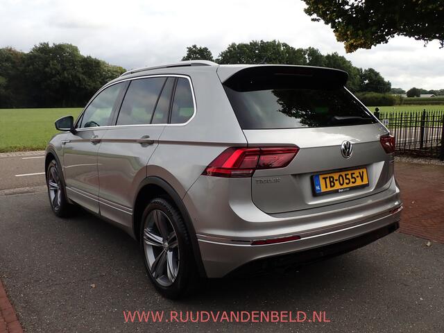 Volkswagen TIGUAN 1.4TSI 4MOTION R-LINE VIRTUAL/PANO/ACC/CAMERA/CARPLAY/TREKHAAK