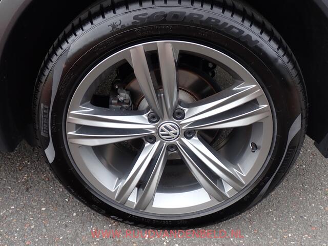 Volkswagen TIGUAN 1.4TSI 4MOTION R-LINE VIRTUAL/PANO/ACC/CAMERA/CARPLAY/TREKHAAK