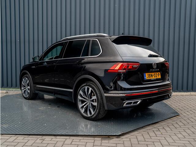 Volkswagen TIGUAN 1.5 TSI R-Line Business+ | Leder | Stoelgeheugen | IQ Light | Elk. A-klep | Prijs Rijklaar!!