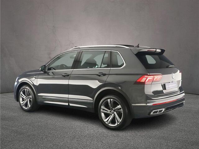 Volkswagen TIGUAN R-Line Business 1.4 TSI eHybrid 245pk DSG Automaat Panoramadak, LED matrix koplampen, Achteruitrijcamera, Adaptive cruise control, Elektrische achterklep