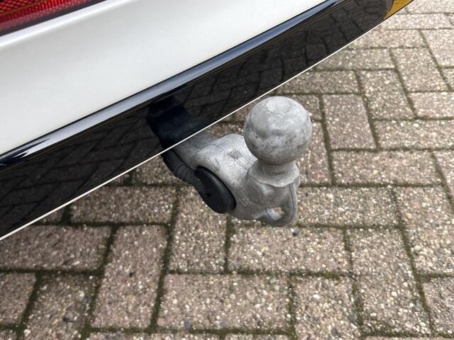 Volkswagen TIGUAN 1.4 TSI 245pk eHybrid R-Line Business+ Black Style Trekhaak Camera Led Virtual Cockpit Navigatie