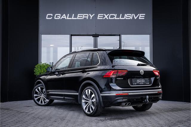 Volkswagen TIGUAN 2.0 TSI 4Motion Highline Business - R Line | Panorama | Elek. Trekhaak | ACC | Stoelverwarming