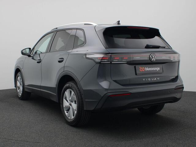 Volkswagen TIGUAN 1.5 eHybrid Life Edition 204PK DSG Achteruitrijcamera, Adaptieve Cruise Controle, Navi via Apple Carplay/Android Auto, Keyless, Side Assist, Stoel-Stuurverwarming, Elektr. Achterklep, 17" LM Velgen