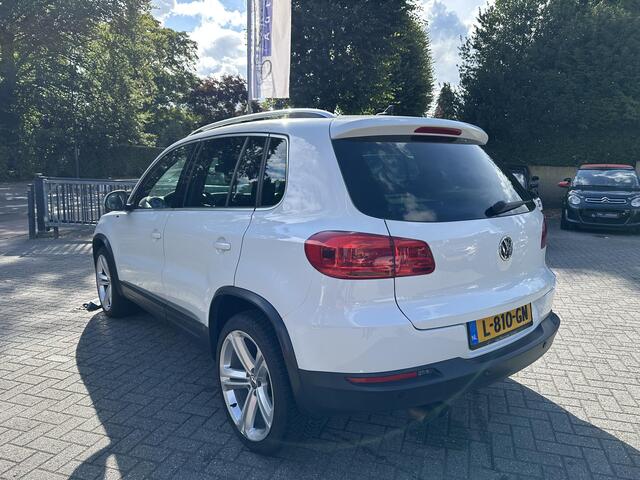 Volkswagen TIGUAN 1.4 TSI 150PK DSG Lounge Panorama|Navi|Xenon