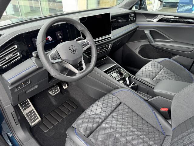 Volkswagen TIGUAN 1.5 eHybrid R-Line Edition 204 PK | Trekhaak | Adaptief Onderstel | Panoramadak | Stoel & Stuur Verwarming | Carplay | Camera |