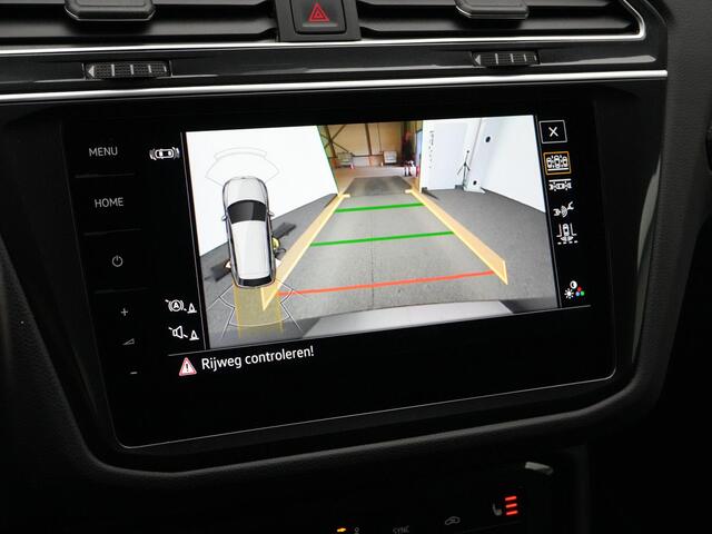 Volkswagen TIGUAN 1.4 TSI eHybrid R-Line Business+ | Panoramadak | IQ.Light | Stoel-/achterbankverwarming | Black Style | 19 inch
