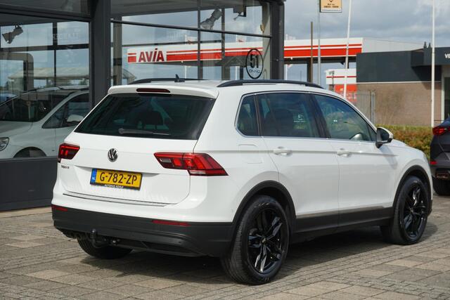 Volkswagen TIGUAN 1.5 TSI ACT Comfortline | Trekhaak | NL Auto