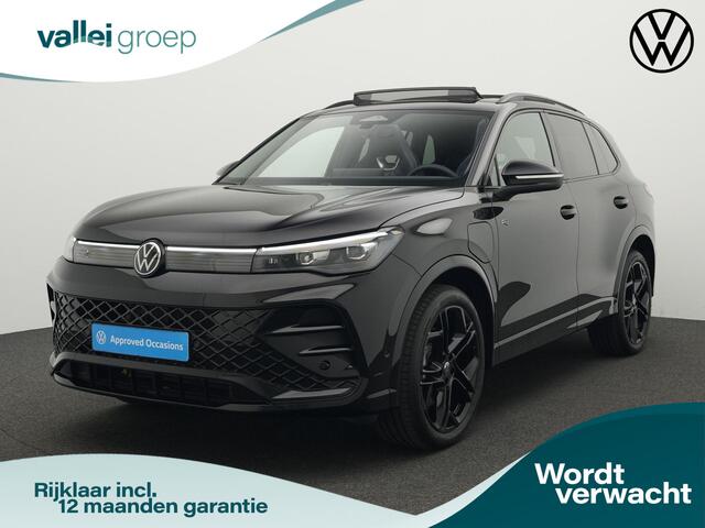 Volkswagen TIGUAN 1.5 eHybrid 204 pk DSG R-Line Edition | Panoramadak | Trekhaak | Harman Kardon sound | Park Assist | 19 inch